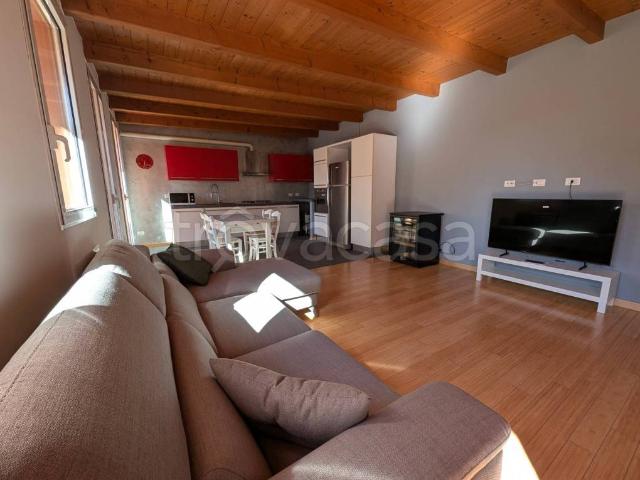 Trilocale in vendita a Gallarate, Centro