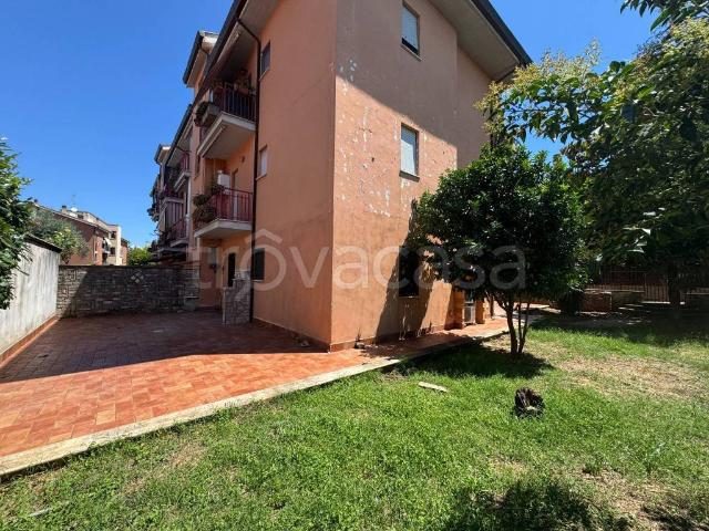 Trilocale in vendita a Gallicano nel Lazio viale Aldo Moro, 144