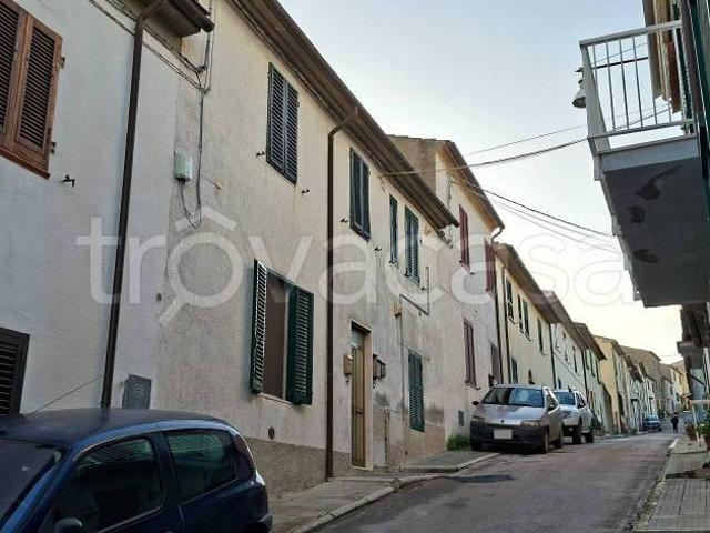 Trilocale in vendita a Gavorrano via Trieste, 44, Caldana