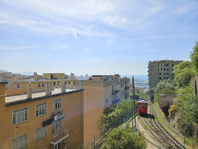 Trilocale in vendita a Genova via Bari, San Teodoro