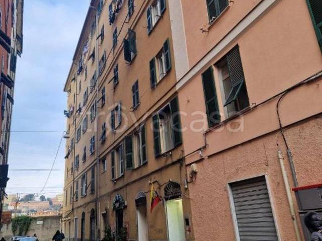 Trilocale in vendita a Genova via Giuditta Tavani, Sampierdarena