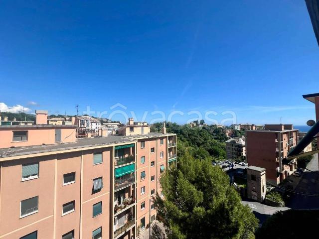 Trilocale in vendita a Genova corso Martinetti, Sampierdarena