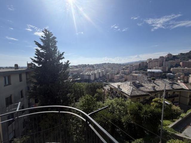 Trilocale in vendita a Genova, S.Martino