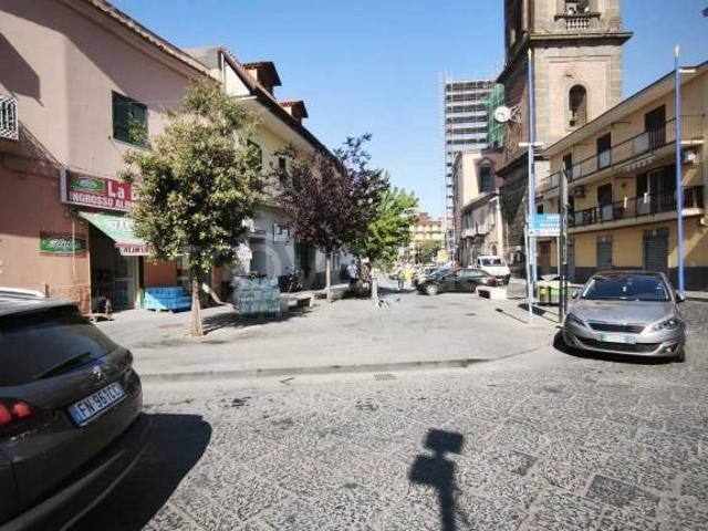 Trilocale in vendita a Giugliano in Campania vico Gerundo, 6