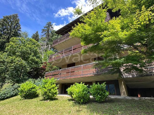 Trilocale in vendita a Giustino via Palazzin, 15