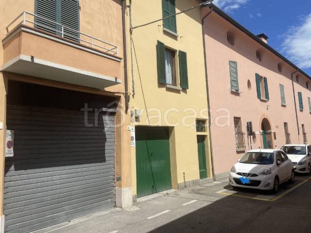 Trilocale in vendita a Imola via Venezia, 12
