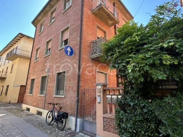 Trilocale in vendita a Imola via Sacchi