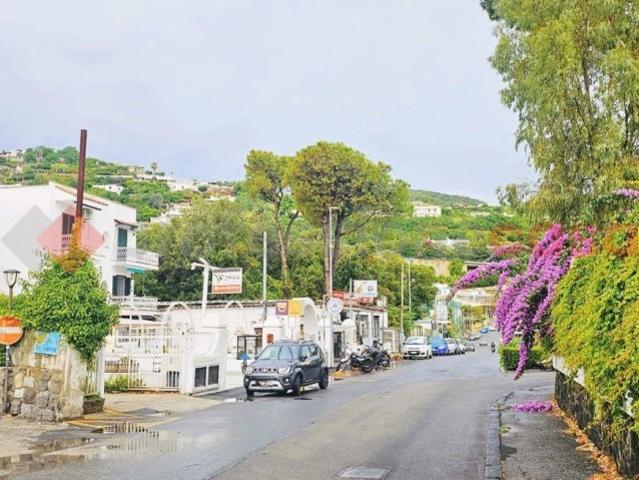Trilocale in vendita a Ischia