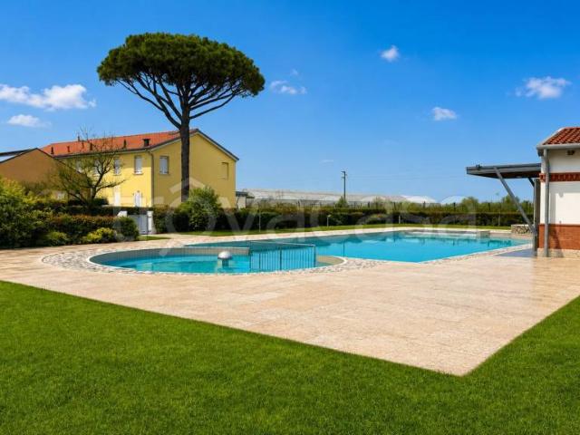 Trilocale in vendita a Jesolo via Adua, 14, Cortellazzo