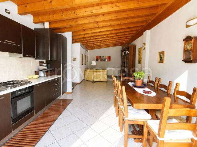 Trilocale in vendita a Lumezzane via Sant'Antonio