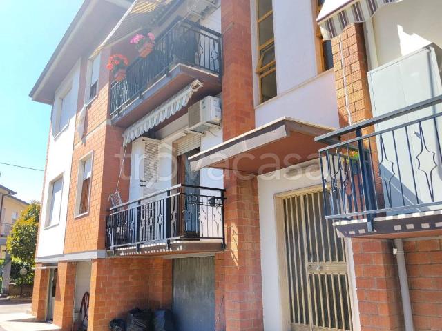 Trilocale in vendita a La Spezia, Limone Melara