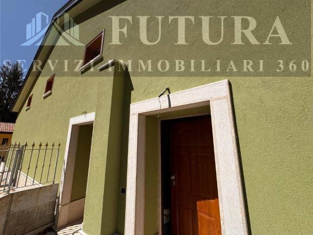 Trilocale in vendita a Laceno, Bagnoli Irpino
