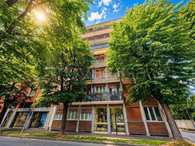 Trilocale in vendita a Lainate viale Rimembranze, 22