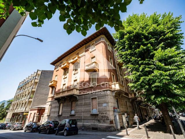 Trilocale in vendita a Lecco, Turati Santo Stefano