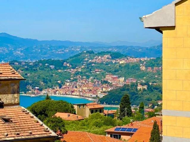 Trilocale in vendita a Lerici
