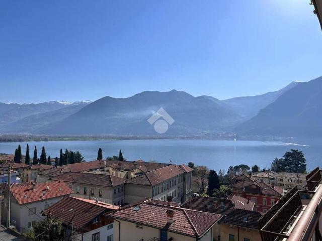 Trilocale in vendita a Lovere via a. Grandi, 40