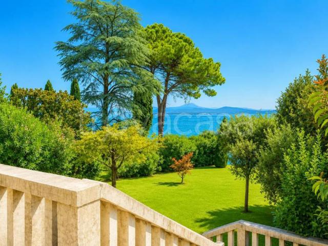 Trilocale in vendita a Padenghe sul Garda via g. Marconi