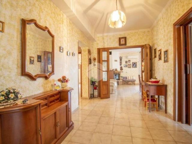 Trilocale in vendita a Palombara Sabina