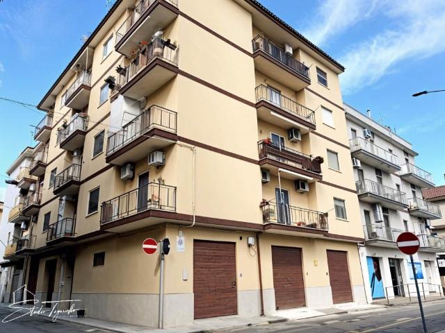 Trilocale in vendita a Palagiano via Marco Polo 20