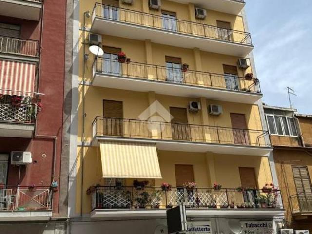 Trilocale in vendita a Palermo via Giuseppe Pitrè, Zisa
