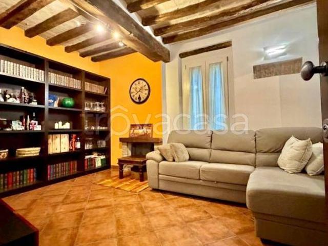 Trilocale in vendita a Parma, Centro Storico