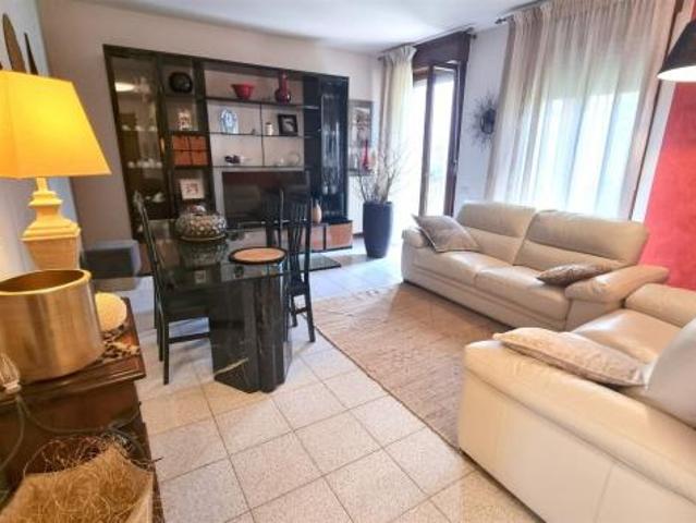 Trilocale in vendita a Parma