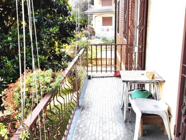 Trilocale in vendita a Pavia via Giuseppe Marchesi, Campo Coni