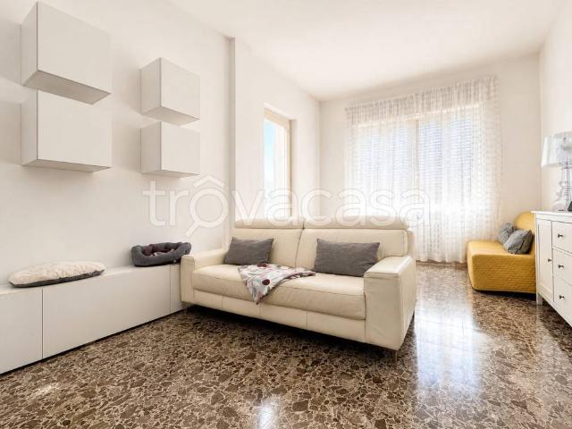 Trilocale in vendita a Pescara, Stadio Lungomare Colombo