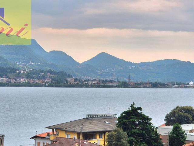 TRILOCALE in vendita a Pescate