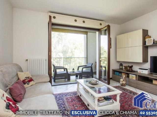 Trilocale in vendita a Peschiera Borromeo via Ugo La Malfa, 11, Mezzate