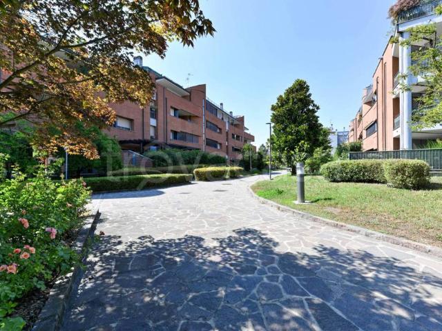 Trilocale in vendita a Peschiera, Peschiera Borromeo