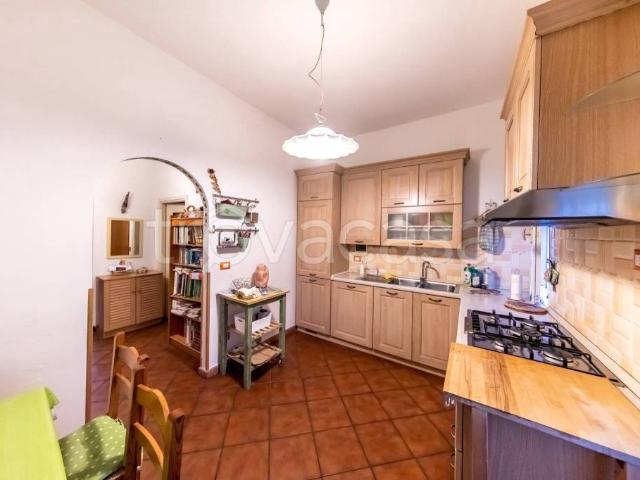 Trilocale in vendita a Pescia via degli Orti