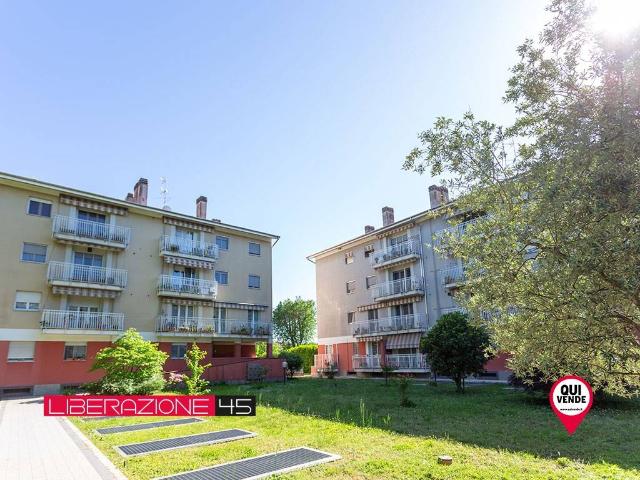 Trilocale in vendita a Pero via della Liberazione, 45