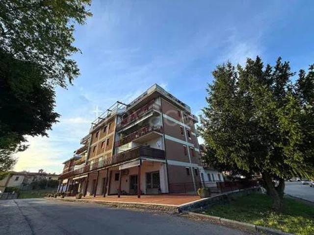 Trilocale in vendita a Perugia via Annibale Angelini, 4, Castel del Piano Pila