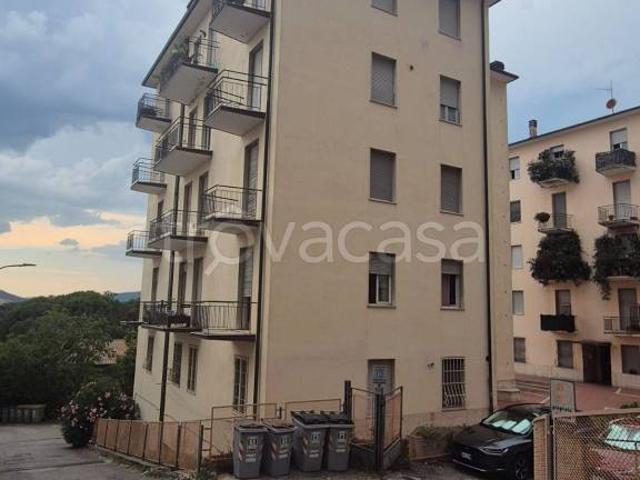 Trilocale in vendita a Perugia via dei Filosofi, 41/c, Centro
