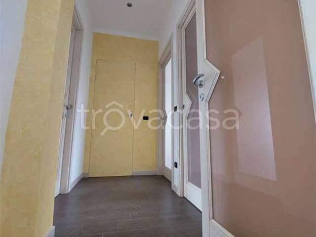 Trilocale in vendita a Piacenza, Dante Cheope