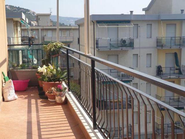 Trilocale in vendita a Pietra Ligure