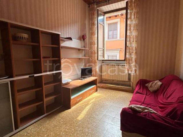 Trilocale in vendita a Pietrasanta via Giuseppe Garibaldi