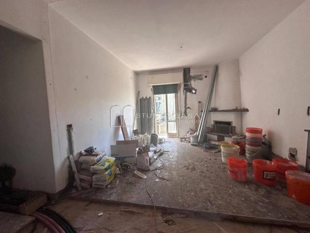 Trilocale in vendita a Pisa via Giuseppe Montanelli, San Giusto Aeroporto