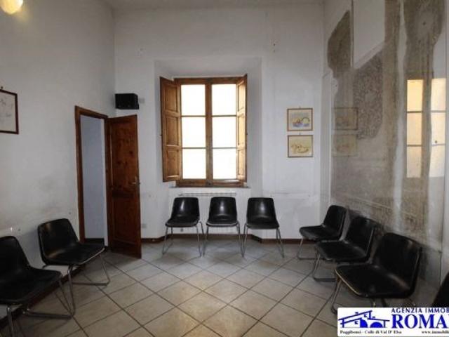 Trilocale in vendita a Poggibonsi