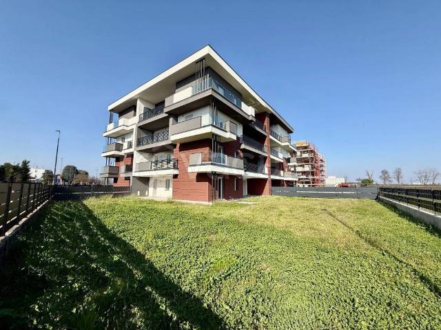 Trilocale in vendita a Pozzuolo Martesana via Pio xii, 50, Trecella