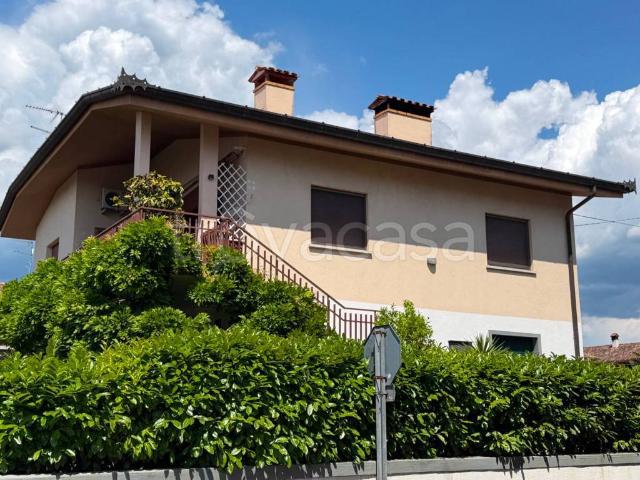 Trilocale in vendita a Premariacco via Cornelio Gallo