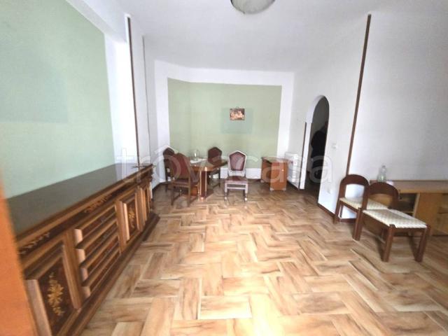 Trilocale in vendita a Quarto corso Italia, 350