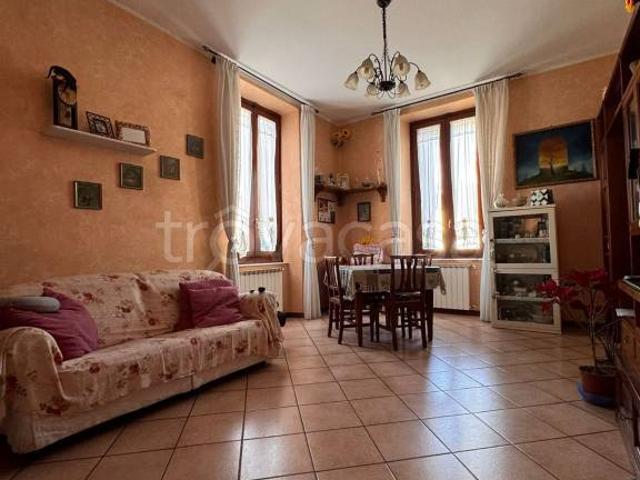 Trilocale in vendita a Querceta, Seravezza