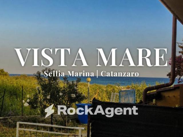 Trilocale in vendita a Ruggero, Sellia Marina