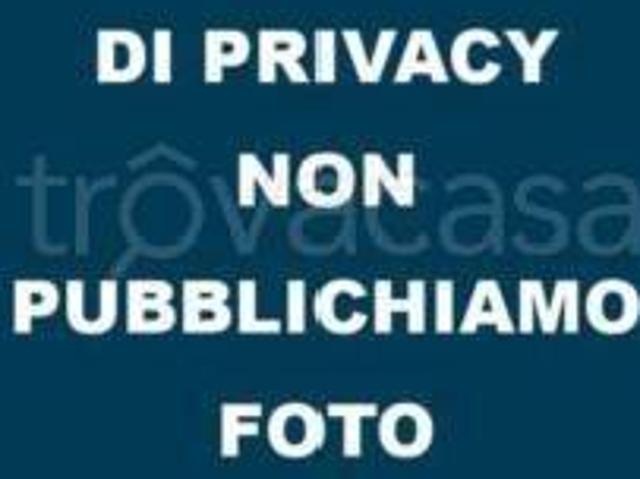 Trilocale in vendita a Reggio nell'Emilia via Caravaggio, 4, Ospizio San Maurizio