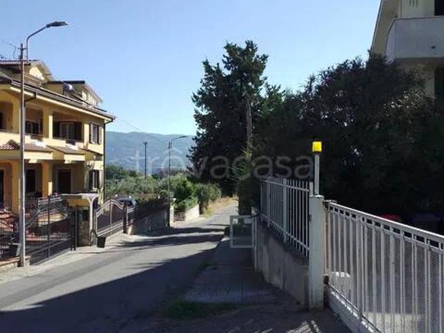 Trilocale in vendita a Rende via Costantino 1, Arcavacata
