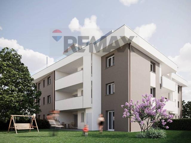 Trilocale in vendita a Rho via Pregnana, 63