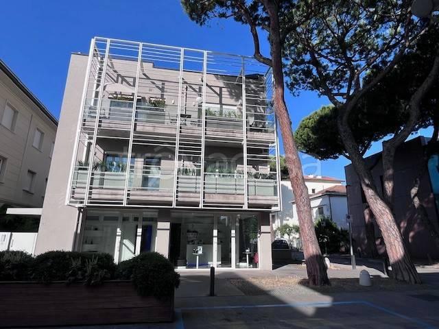 Trilocale in vendita a Riccione, Alba Mare