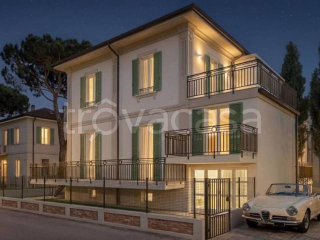 Trilocale in vendita a Riccione viale Mario Rapisardi, 33, Alba Mare